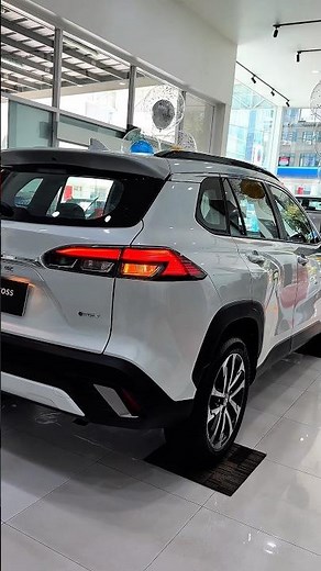 Toyota Corolla Cross hybrid 2026 Super Luxury SUV Crossover White color