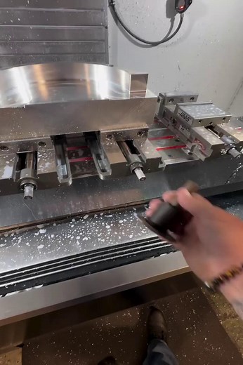 76K views · 471 reactions | Haas user @ideamachinecnc "Slotting/Tabbing/Sawmilling idk but it worked"  #haascnc | Haas Automation UK | Facebook