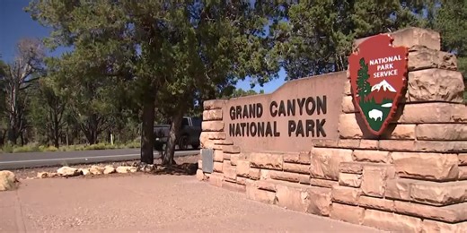 LVMPD Search and Rescue saves passengers from grounded helicopter