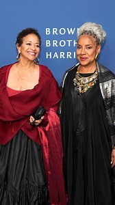 Phylicia Rashad says her sister Debbie Allen “brings honor to her family.” Allen received an honorary Oscar at the Governors Awards. | AP