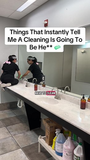 Cleaning Motivation: Join Carly's Cleaning Routine!