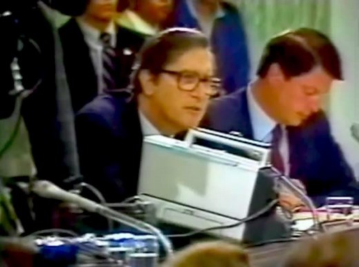 Dee Snider testifying at the PMRC Senate hearings (September 1985) 🤘🏼 Dee Snider | MONSTERS OF ROCK