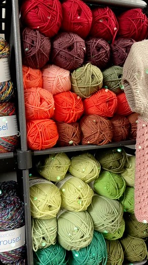 Still time to do local holiday dining & shopping with small businesses in Downtown Jeffersonville!  Here’s a biz list to help: https://www.JeffMainStreet.org/Jeffersonville-buy-local-directory #DowntownJeffersonville #JeffersonvilleMainStreet #ShopLocal #DineLocal | Jeffersonville Main Street Inc. | Facebook