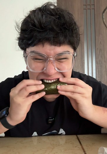 café da manhã da conveniência no Japão🇯🇵 #provandocomidas #mukbang #haru #japan #japao #japão #japanesefood