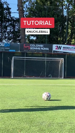 Mastering the Knuckleball Technique in Soccer