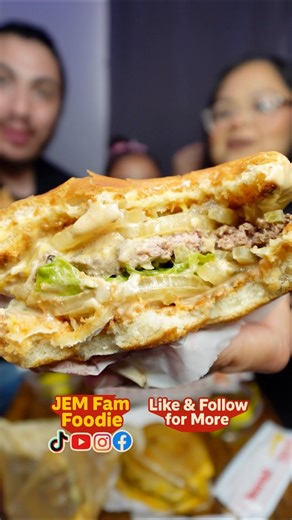 In n out asmr mukbang l eat in n out secret menu items w/ us!! Flying Dutchman onion wrapped whole grilled onion, animal style fries and a double double burger In-N-Out Burger | Jem Fam Foodie