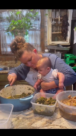 33K views · 539 reactions | Me & Maemi cooking up some collard greens. #mamawheat #followthegrain Cheyenne”pickle”Wheat Lil Wheat Wheat's Game Calls. Login Treuil | Mama Wheat | Facebook