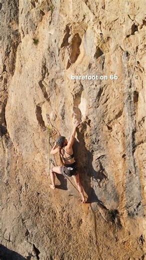 BAREFOOT climbing 6b #climbing #barefootclimbing