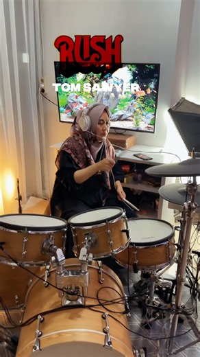 Tom sawyer rush drummer bundo drum cover, itungannya bikin nangis😭