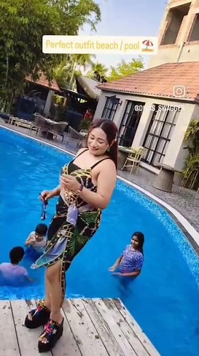 🔥 Stunning Pool & Beach Outfit Ideas You NEED This Summer! 🌴👙