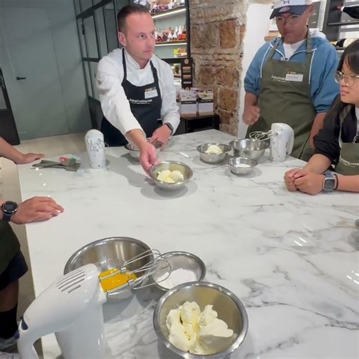 Working with some yummy marscapone for a sweet desert #cookingclass #dessert #rome