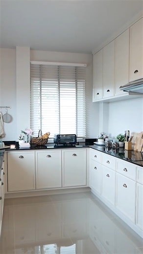 New Update! 🚨 Stop struggling with floor plans. EdrawMax V15 is here and it's a game-changer: walls auto-calculate dimensions and room sizes (no more manual math!), and the new AI can draw any symbol you need. Plan smarter, not harder. Need to see the accuracy? 👇 Try it now👉https://bit.ly/47IWkvS #EdrawMaxV15 #HomeImprovement #DIY #FloorPlan #DesignTools #TechNews #Renovation | Wondershare Edraw