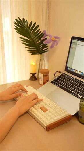 2.5K views | Natural rosewood, magnetic precision, 2.4 GHz wireless — type faster, work smarter, create beautifully. | Keychron | Facebook