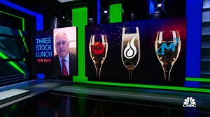 Three-Stock Lunch: Rockwell Automation, EOG Resources and Micron