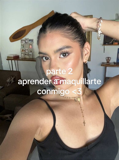 Aprende a maquillarte conmigo: cómo usar base y corrector