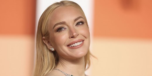 Lindsay Lohan Subtly Debuts a New Hair Color for Summer