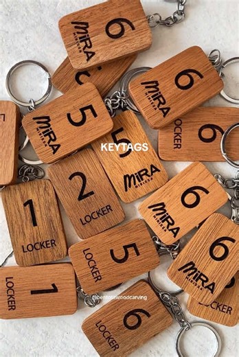Wooden Keytags -Used Mahogany wood -Double sided engraving -Size : 5.5*3.5 cm #gift #christmas #keytag #keytags #keychain