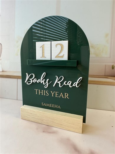 Books Read Sign | Reading Tracker Sign With Changeable Numbers | Book Count Display | Reader Gift | Book Lover Decor - Etsy