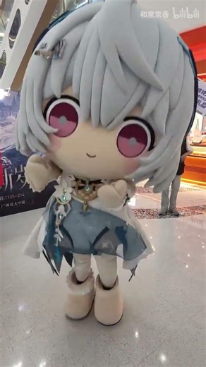 Admin photo stickers start to spread 😖