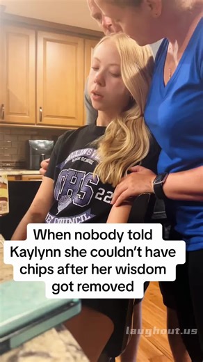 After getting wisdom teeth out🤣🤣🤣🤣#funny#fyp