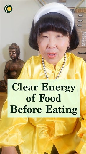 Clear Energy of Food in Restaurants. #foodenergy #energycleanse #energyclearing #mooncho #yinandyangliving #yinyang #yinandyang | Yin & Yang Living