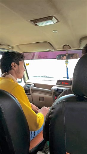 Dau Golu on Instagram: "😉😅"