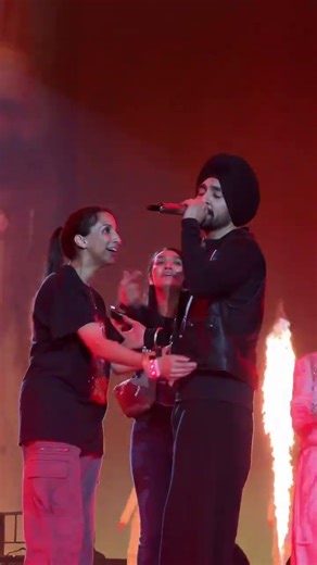 This is beyond a concert🫂it’s a feeling❤️ #diljitdosanjh #auratour #liveconcert #concert #shorts