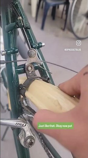 How to install #bike #fenders on a #bicycle if you've never done it before 🚴🏿‍♀️