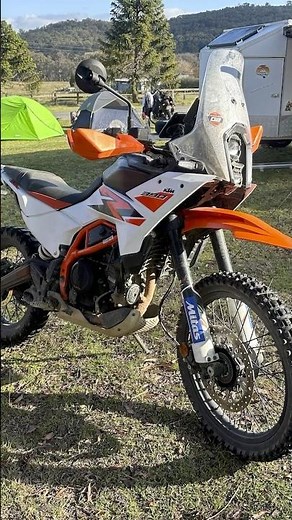 Steve shows us the all-new KTM 390 Adventure R, looks like a winner for KTM! #adventurebikes