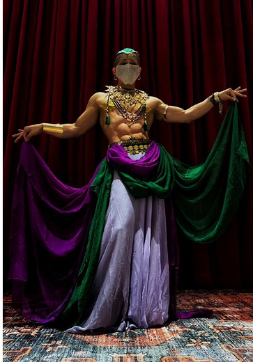 Belly Dance Performance: Unleashing Muscle and Grace