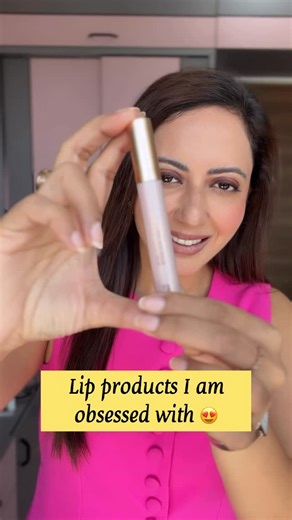 Garima Goel | Actor, Content Creator, Sony Artisan on Instagram: "Comment LINK 🔗 for these awesome lip products 😍 #lipstick #makeup #garimagoel #garimasgoodlife"
