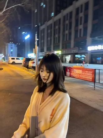 这一生的筹码太重了 如果遇到每个人都要付出我的时间精力 睡眠 眼泪 还没结过的话那算了