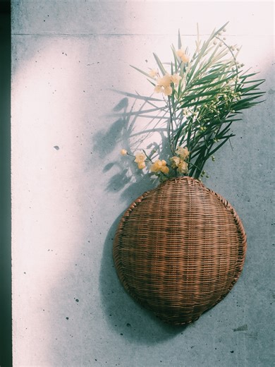 nimbus｜shop & cafe | ［竹の子とよりみちと］・ 本日折り込みの月刊fu3月号 「あの町この味、ローカル食遺産の旅。」 にて、 10年ほど前に閉店したお好み焼き屋 「竹の子」（現在は「おがわ」さん）の 思い出をお話しさせていただきました。 ・ 竹の子に初めて行ったのは 高校卒業のタイミングでの... | Instagram