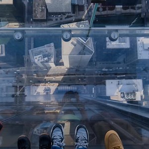 Have a family spring break coming up? Chicago is the perfect getaway with fun things to do for all ages! 🎆⛱🌞😎 | Choose Chicago