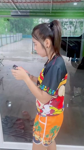 54K views · 1.7K reactions | ถูกของโบว์藍藍 #funnyvideos #fun #funnypost #foryouシ #salsa #solar #review #reelsfypシ #fb #fbreels23 | Beebowfia | Facebook