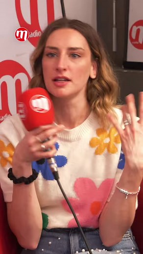 5.5K views · 28 reactions | La grande histoire de Philippine Lavrey avec les Enfoirés ! 朗️ Le podcast exclusif « En tête à tête » avec Philippine Lavrey par Ombeline est à découvrir sur notre site internet MRadio.fr ✨#PhilippineLavrey | M Radio | Facebook