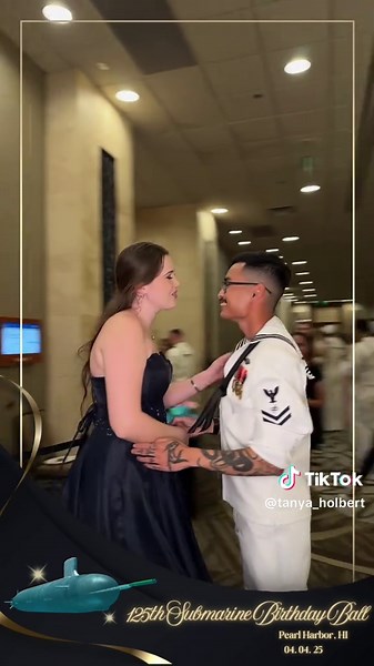 Celebrating the 125th Submarine Birthday Ball in Hawaii