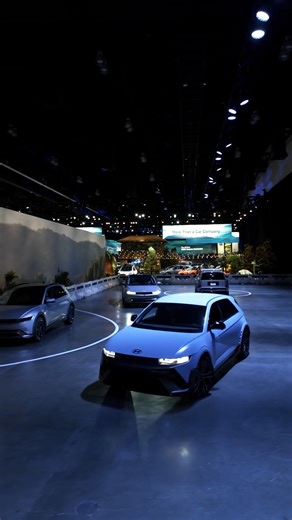 Test drives are happening everywhere, inside and out. Whether you want steep climbs or open pavement, there’s a ride waiting for you at #LAAutoShow2025 #AllRoadsLA | Los Angeles Auto Show