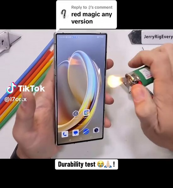 Replying to @:) #redmagic #durability #test #bend #scratch #water #glass #test #fyp #foryoupage #followformore❤️❤️❤️