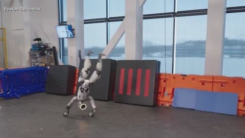 Boston Dynamics’ Atlas Robot stuns with Olympic-style cartwheel and backflip | Haystack News