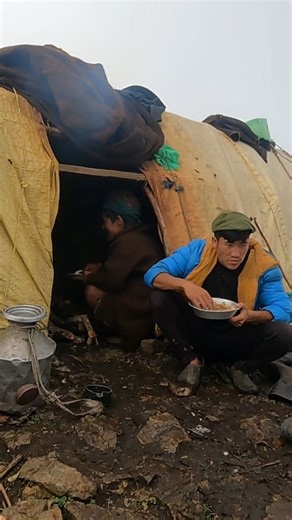 9.9K views · 208 reactions | The Himalayan shepherds life food eating sheep shelter in the Himalaya side. #facebookreel #himalayanlife #nomadiclife #shepherds #food #cooking #eating | Dpnepal | Facebook