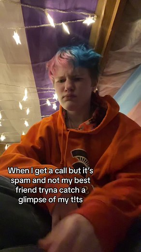 Philly 🇵🇸 (@omgahomo)’s videos with