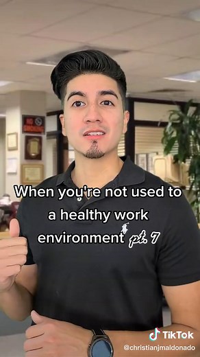 Creating a Healthy Work Environment: Exploring Benefits and Tips