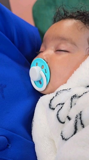 2.1K views · 543 reactions | A baby pacifier helps soothe a fussy baby,offers temporary distraction,helps your baby fall asleep,eases discomfort during travel and helps reduce the risk of sudden infant death syndrome. #nilababyshop #parentinghacks #pacifier #babyshop #babyrompers #babylove #baby #babypacifier | NILA BABY SHOP | Facebook