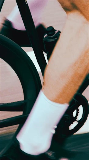 What Do Bike GEARS Do? 🚲 ⁠ 📺 Full Video LIVE NOW on our #YouTube! 🎬⁠ 🔍How To Change Gear⁠ ⁠ 🔗👉https://www.youtube.com/watch?v=Xbj_mRoQ2N0👈🔗⁠ .⁠ #globalcyclingnetwork #hottech #biketech #gcn | Global Cycling Network