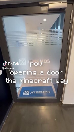Minecraft in Real Life: Exploring Aternos Servers