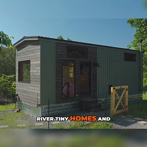 Hannah loves tiny house living on her own land in the country! 🥰✨🌳 | Tiny House Expedition