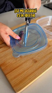 1.8M views · 9.4K reactions | Convierte un toper en un dispensador de bolsas #tips #tipshogar #ideas #ideascreativas #hacks #lifehacks | Tips de Lina | Facebook