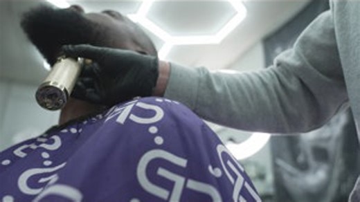 Car crashes into Razor’s Edge Barbershop in North Texas