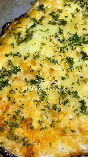 Level up your bangus! Mayo with parmesan, cheddar, and mozzarella for the ultimate 3-cheese bake. #BakedBangus #SeafoodDish #EverydayWoksofLife #creatorsearchinsights